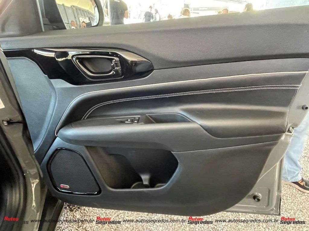 Forro de porta Jeep Compass Trailhawk