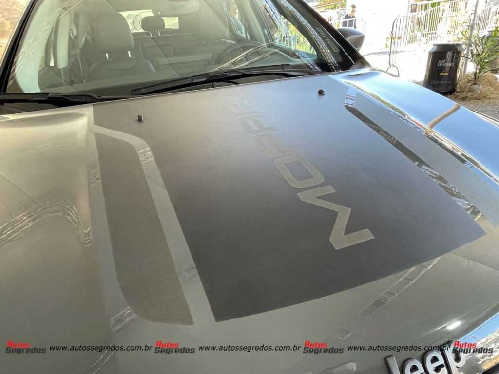 Adesivo Mopar para o Jeep Compass