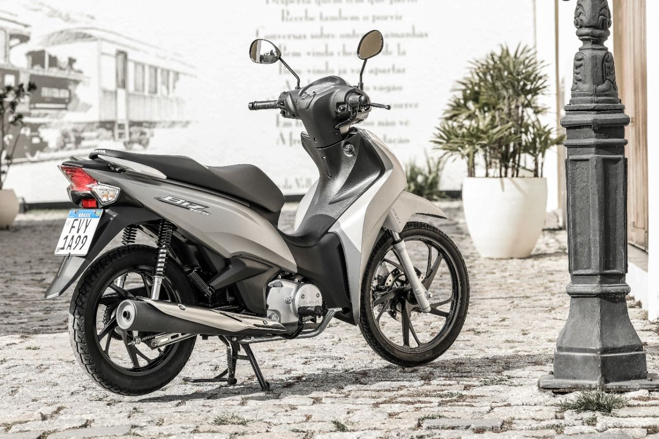 Honda Biz 125 2023