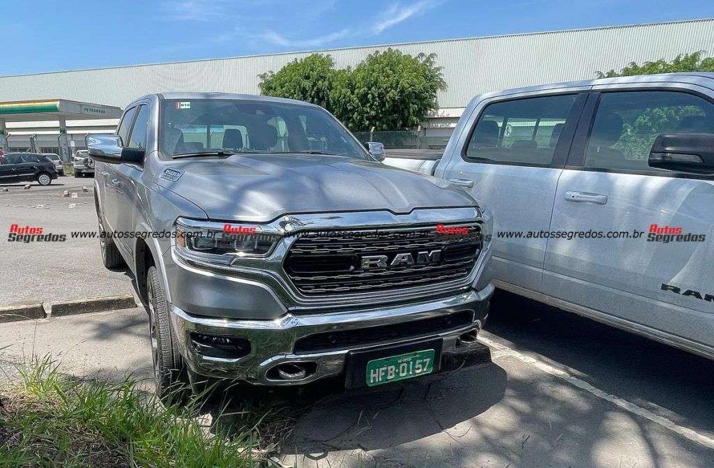 Protótipo Ram 1500 Limited 5.7 Hemi