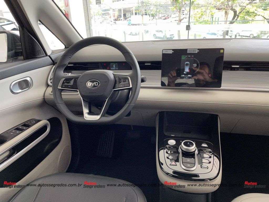BYD D1