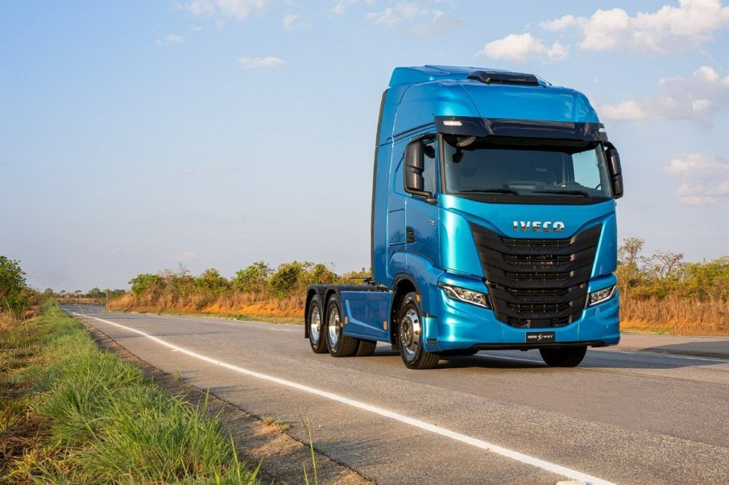 Novo IVECO S-Way 480 6x2