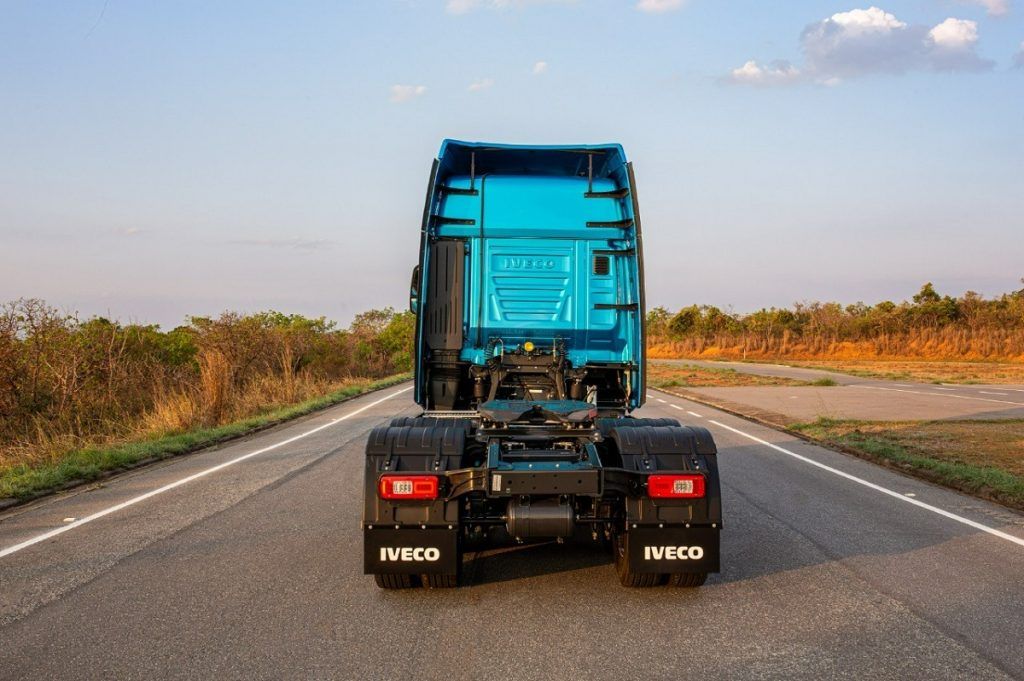 Novo IVECO S-Way 480 6x2