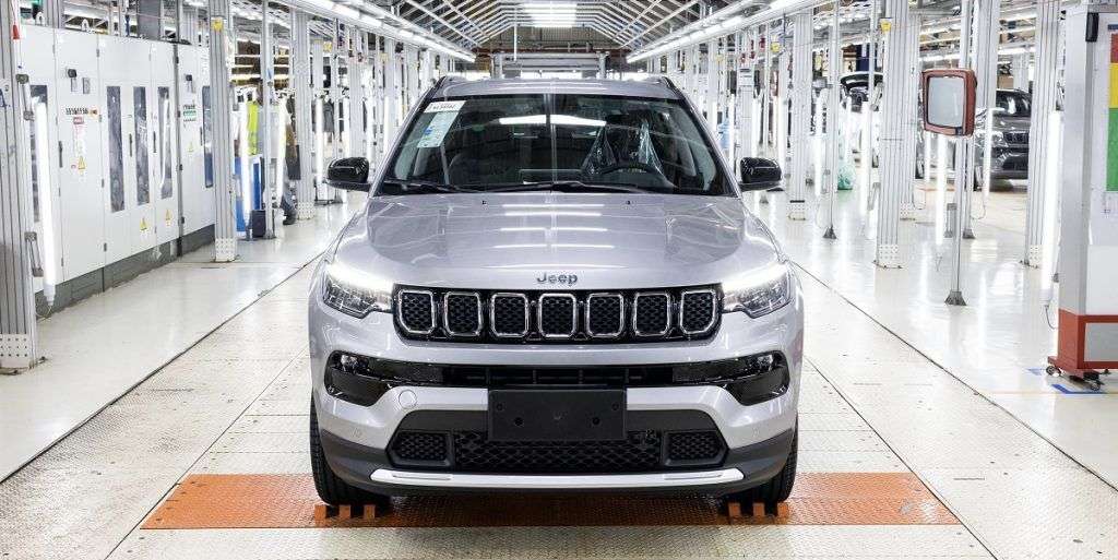 Jeep registra mais de 400 mil unidades do Compass fabricadas no Brasil