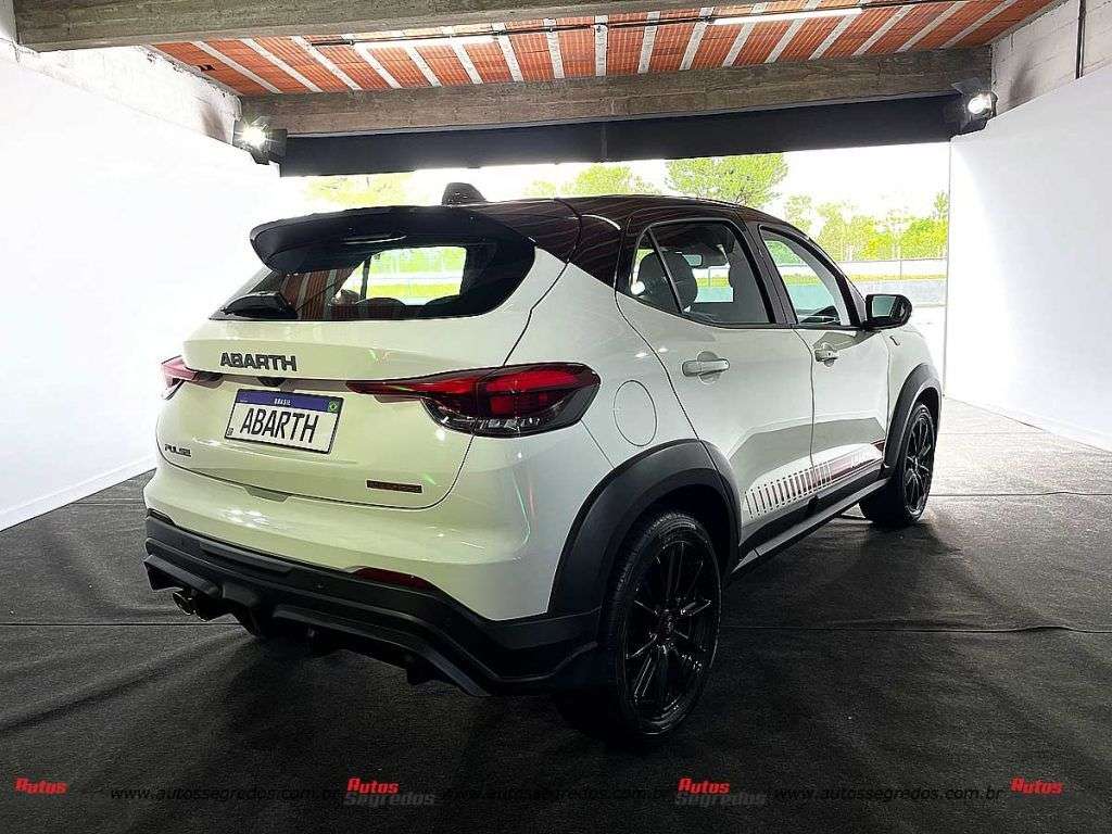 Fiat Pulse Abarth 2023