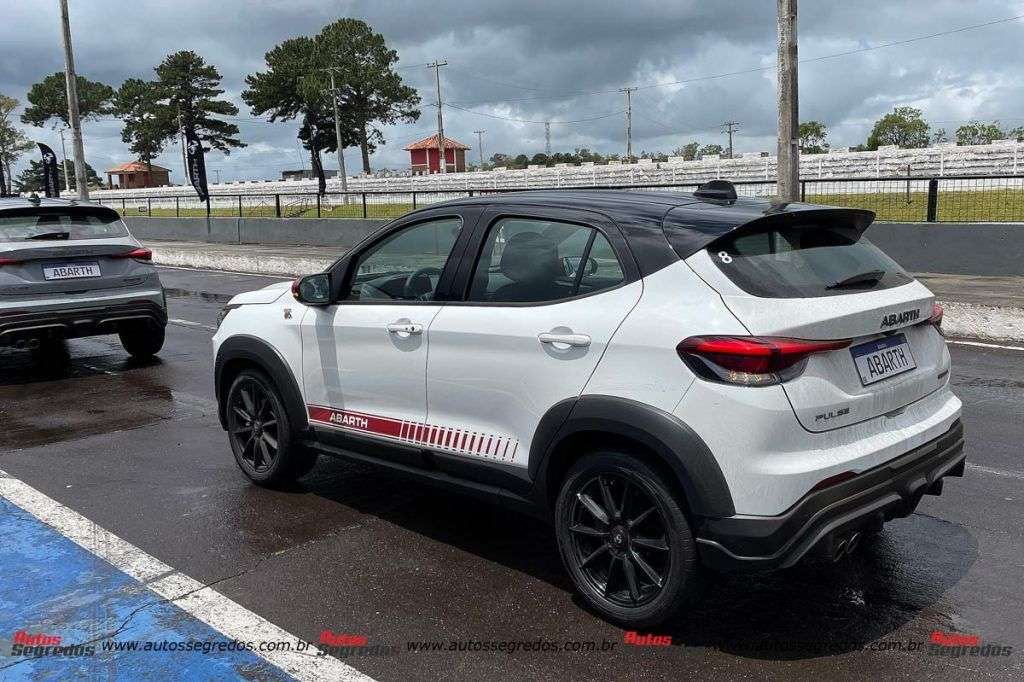 Fiat Pulse Abarth 2023