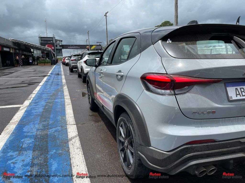 Fiat Pulse Abarth 2023