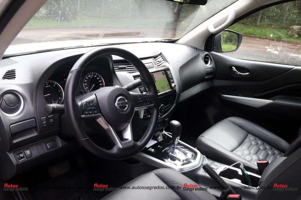 Nissan Frontier XE 2023
