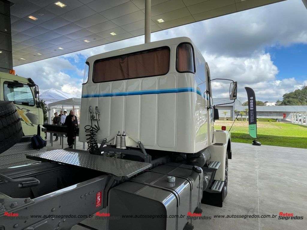 Volvo N1020 4x2 1980 de chassi 001