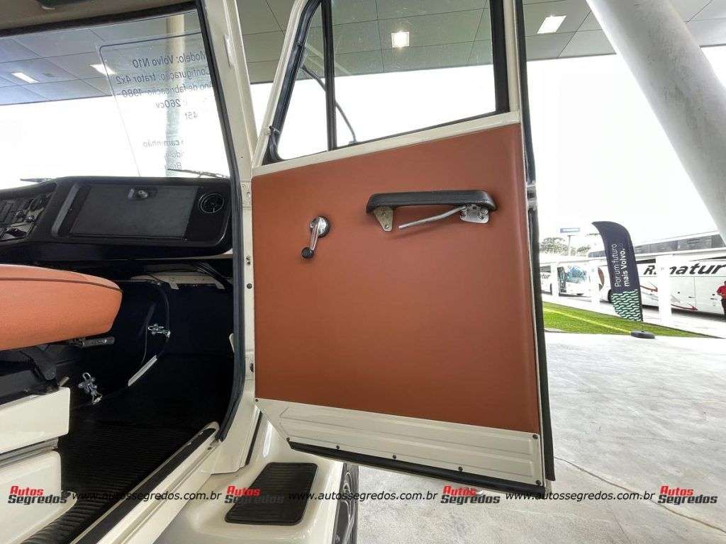 Volvo N1020 4x2 1980 de chassi 001