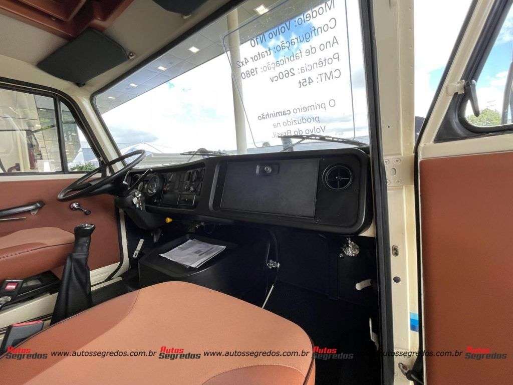 Volvo N1020 4x2 1980 de chassi 001