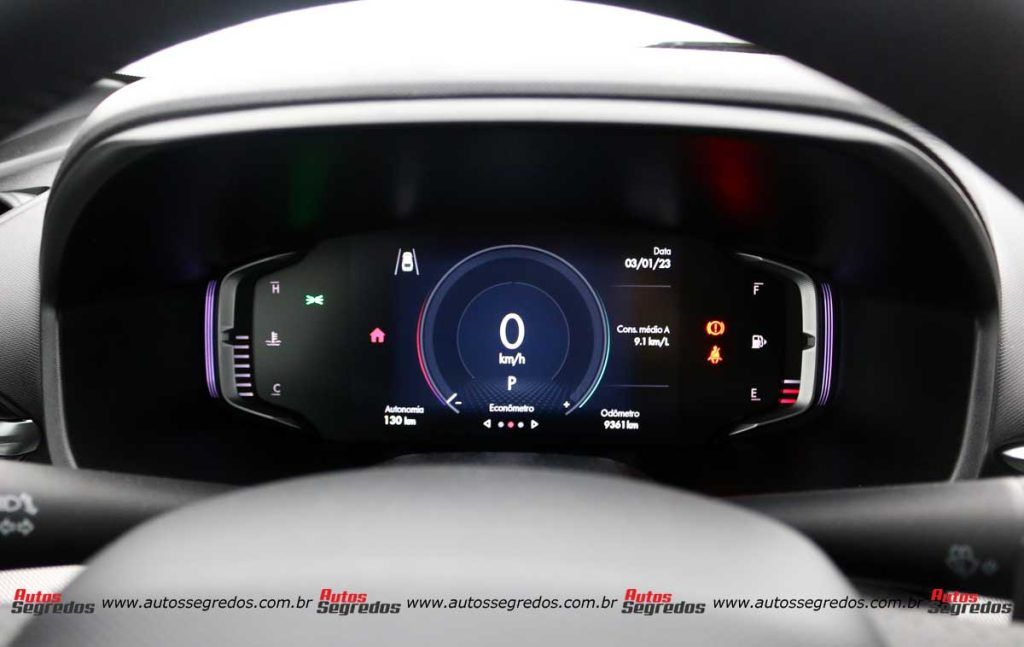 Quadro de instrumentos do Fiat Fastback Impetus T200 CVT 2023