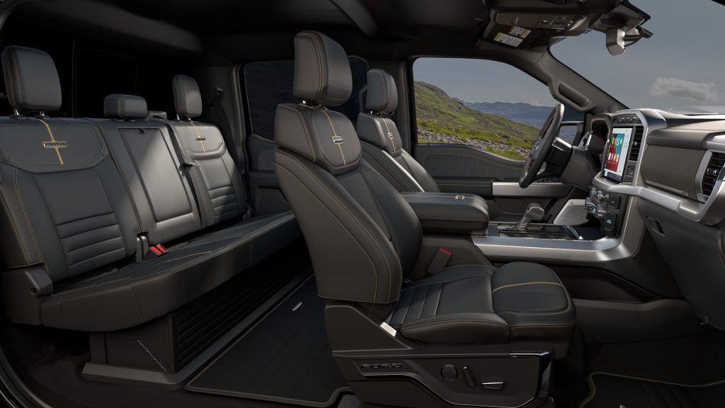 painel da Ford F-150 Platinum 2023