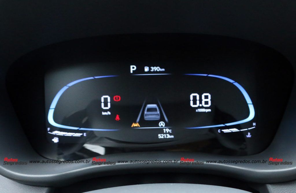 quadro de instrumentos do Hyundai HB20S Platinum Plus 1.0 TGDI