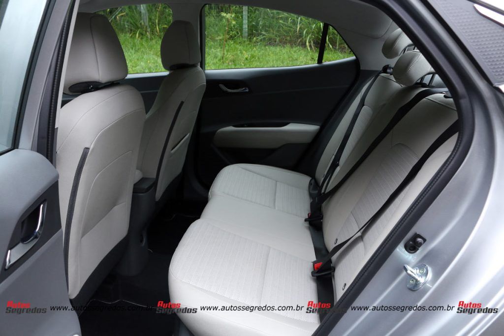 banco traseiro do Hyundai HB20S Platinum Plus 1.0 TGDI
