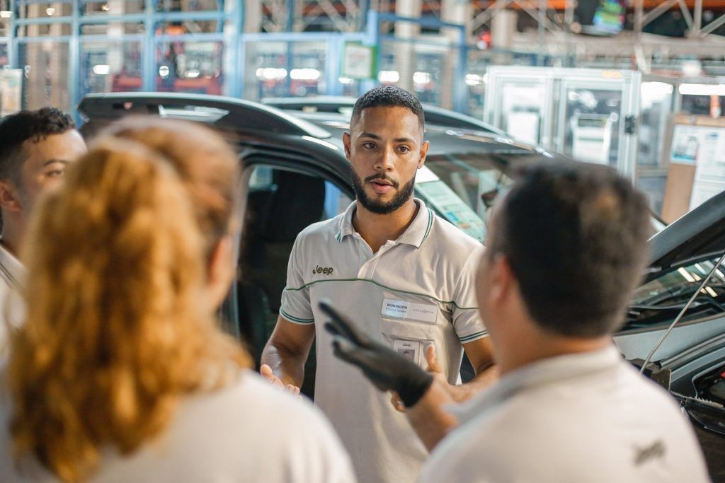 recebendo instruções de renato pereira cardoso