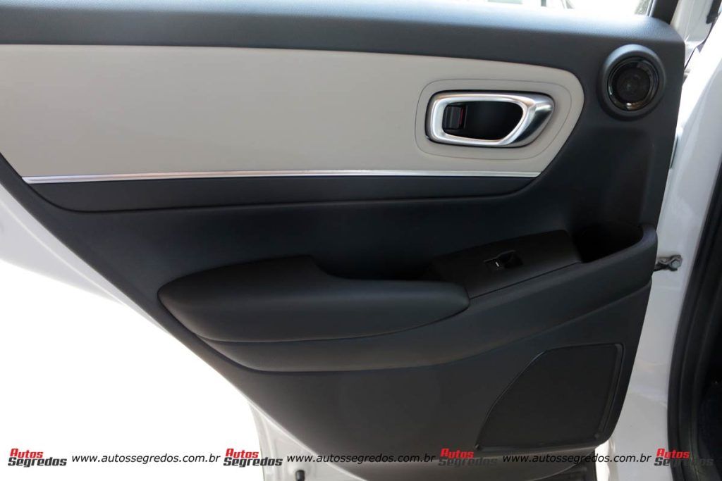 forro de porta traseiro esquerdo do Honda HR-V Touring