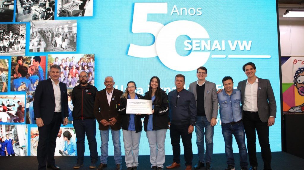 Volkswagen celebra 50 anos do SENAI VW da fábrica da Anchieta