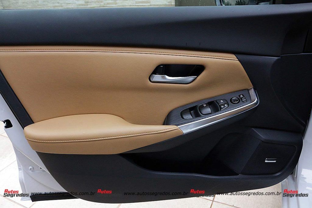 Nissan Sentra Exclusive 2024