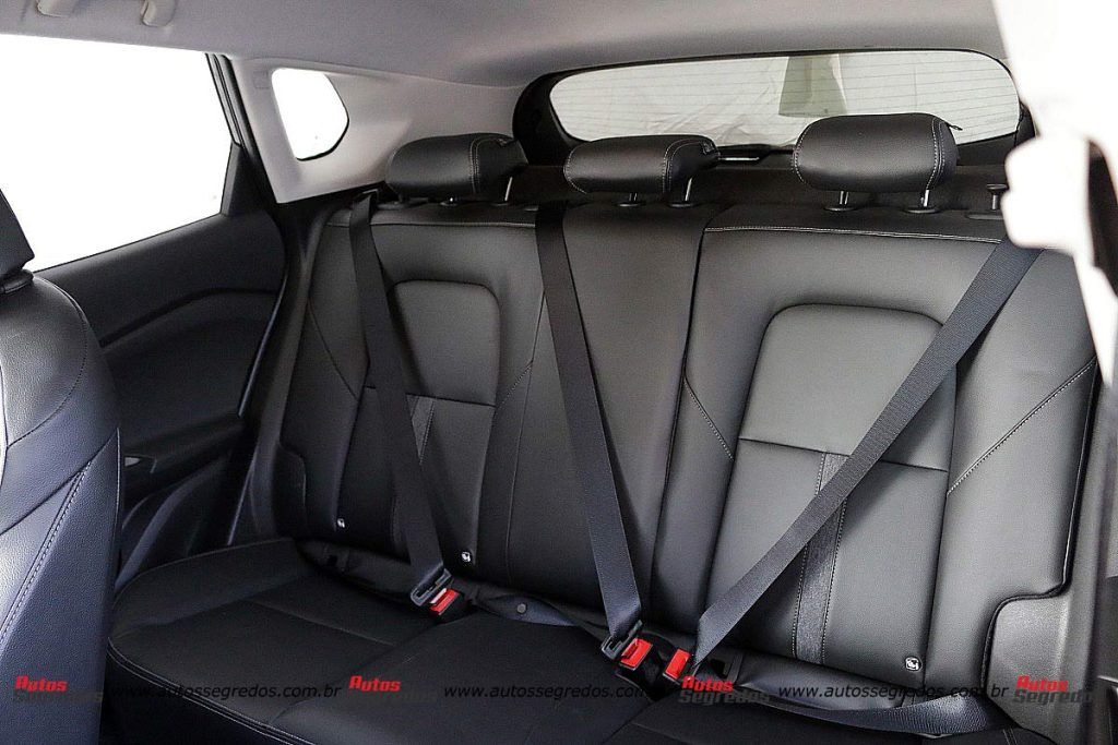 Chevrolet Tracker Midnight 2024