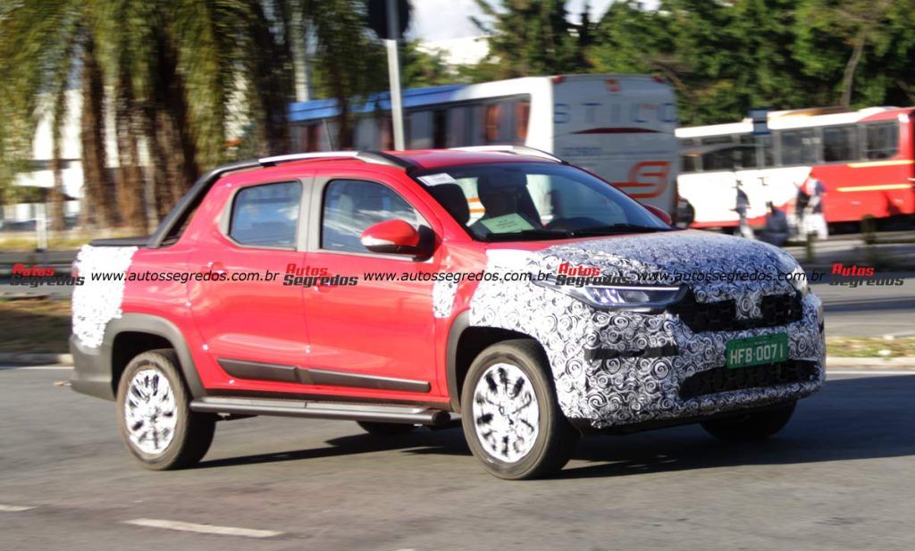 Fiat Strada Ultra Turbo 2024 T200