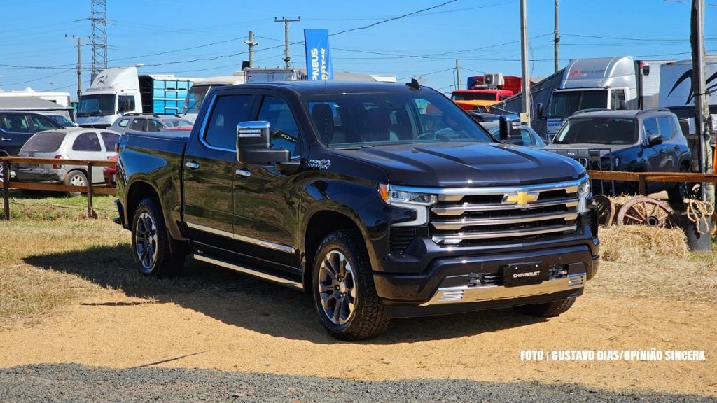 Chevrolet Silverado High Country V8