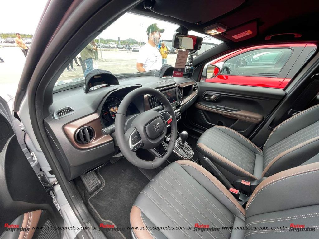painel da Fiat Strada Ranch Turbo 200