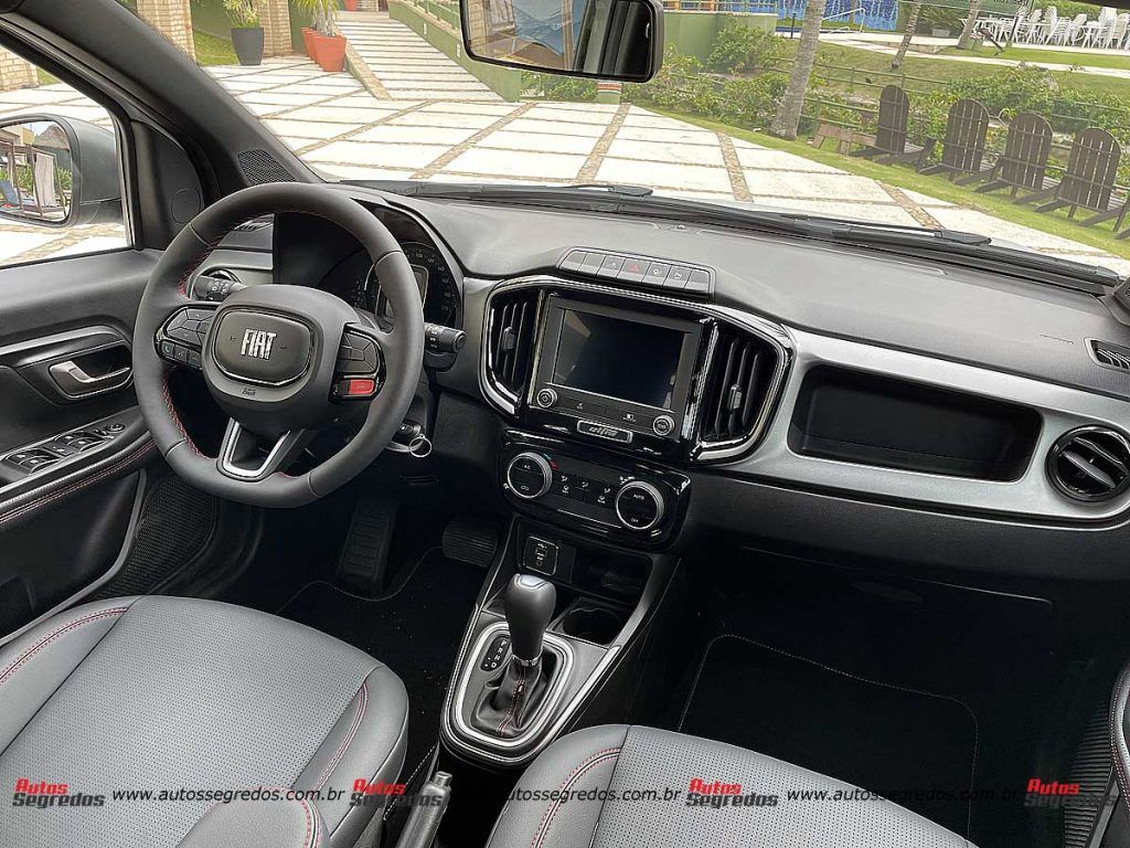 Fiat Strada Ultra Turbo 200 2024