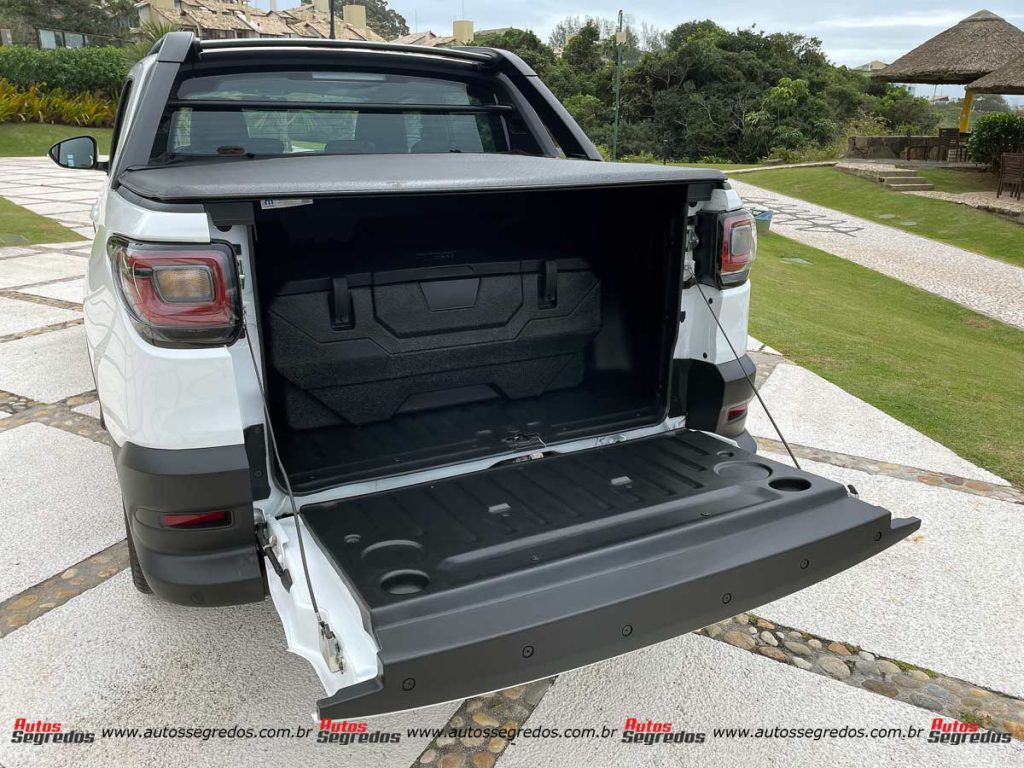Fiat Strada Ultra Turbo 200 2024