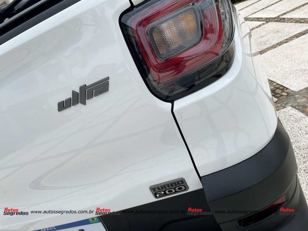 Fiat Strada Ultra Turbo 200 2024