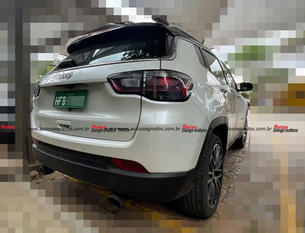 Flagra Jeep Compass com o motor 2.0 Turbo Hurricane GME