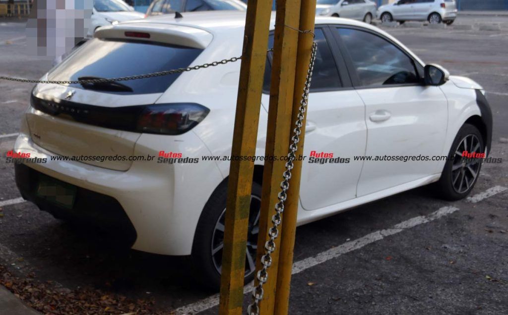 Peugeot 208 Griffe T200 2024