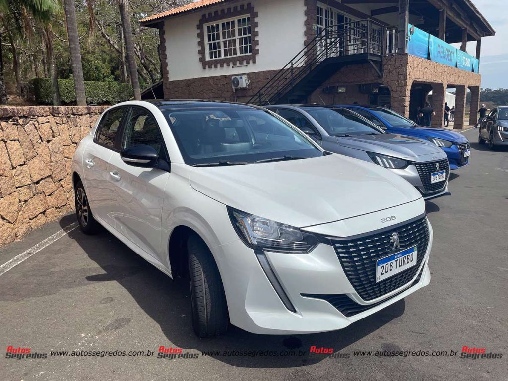 Peugeot 208 Allure Turbo 200 2024 