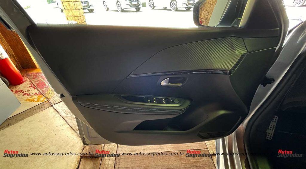 Peugeot 208 Style Turbo 200  