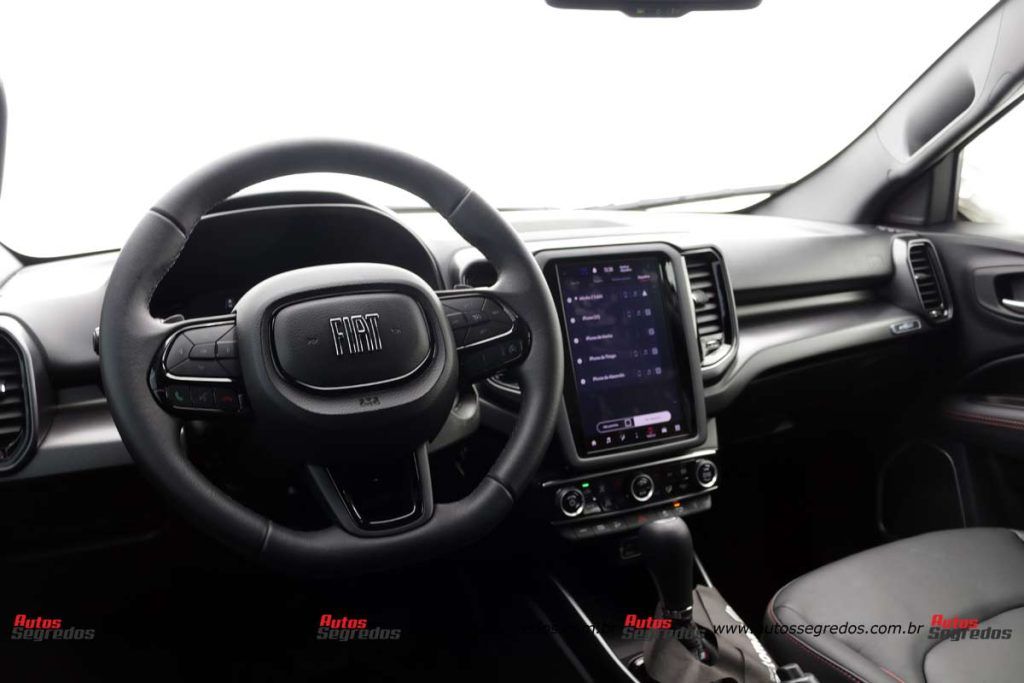 painel da Fiat Toro Ultra 2024