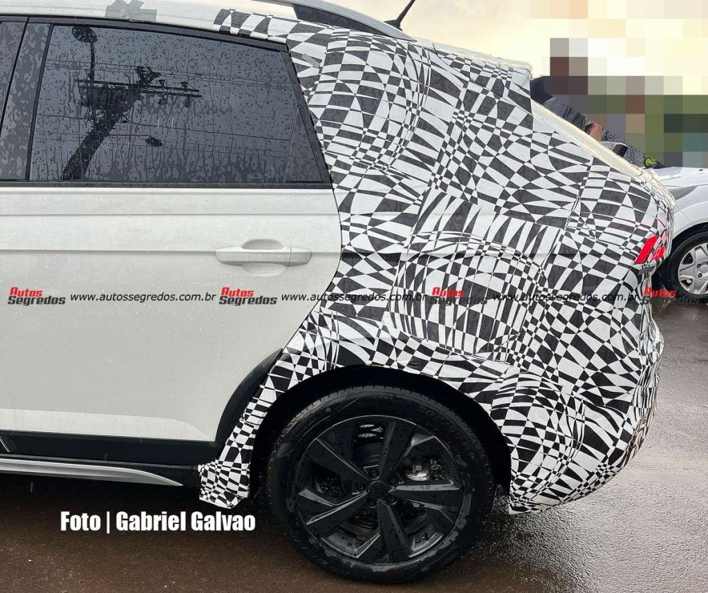 Flagra Volkswagen Nivus Highline 2025