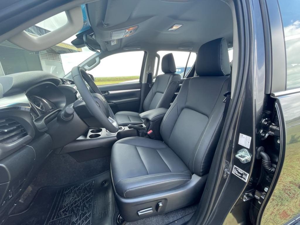 Toyota Hilux SRX Plus 2024  