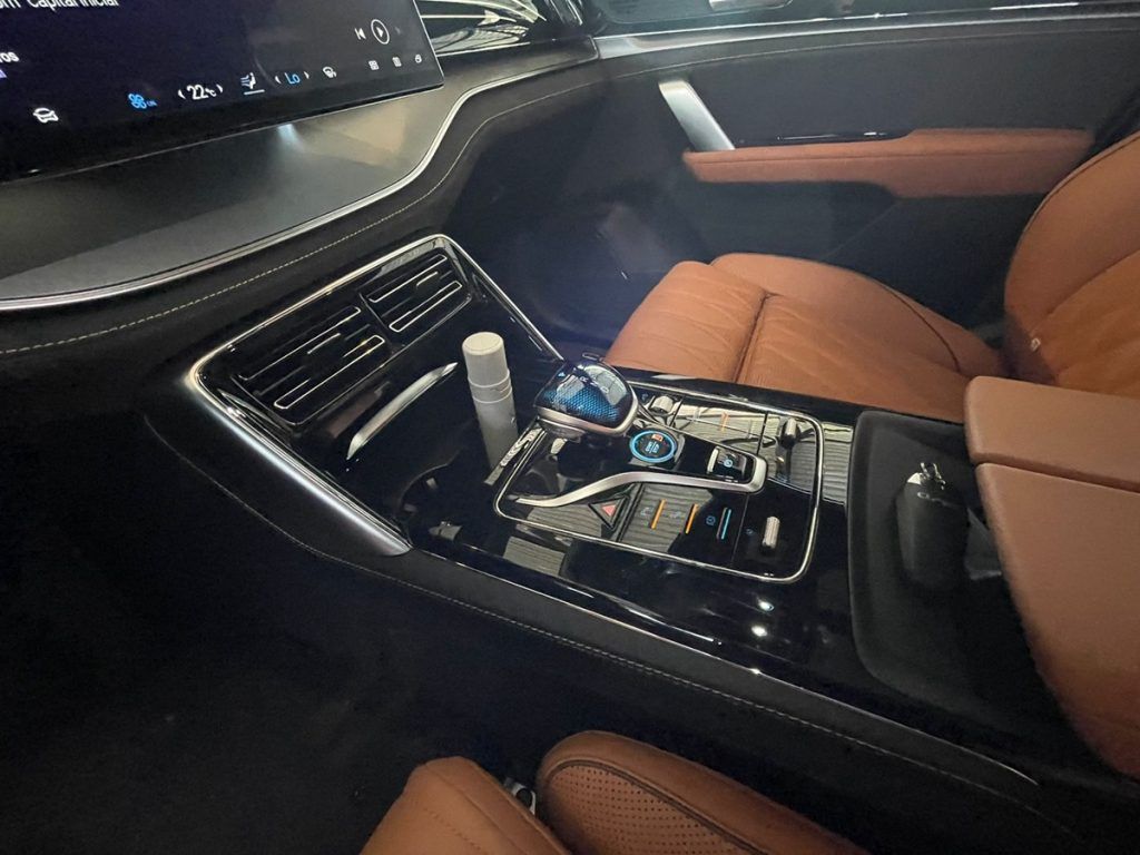 BYD TAN EV 2024