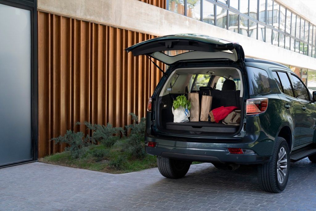 porta-malas do Chevrolet Trailblazer High Country 2025