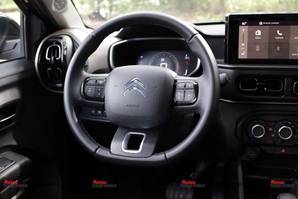 volante do Citroën C3 Aircross Shine Turbo 200 2025