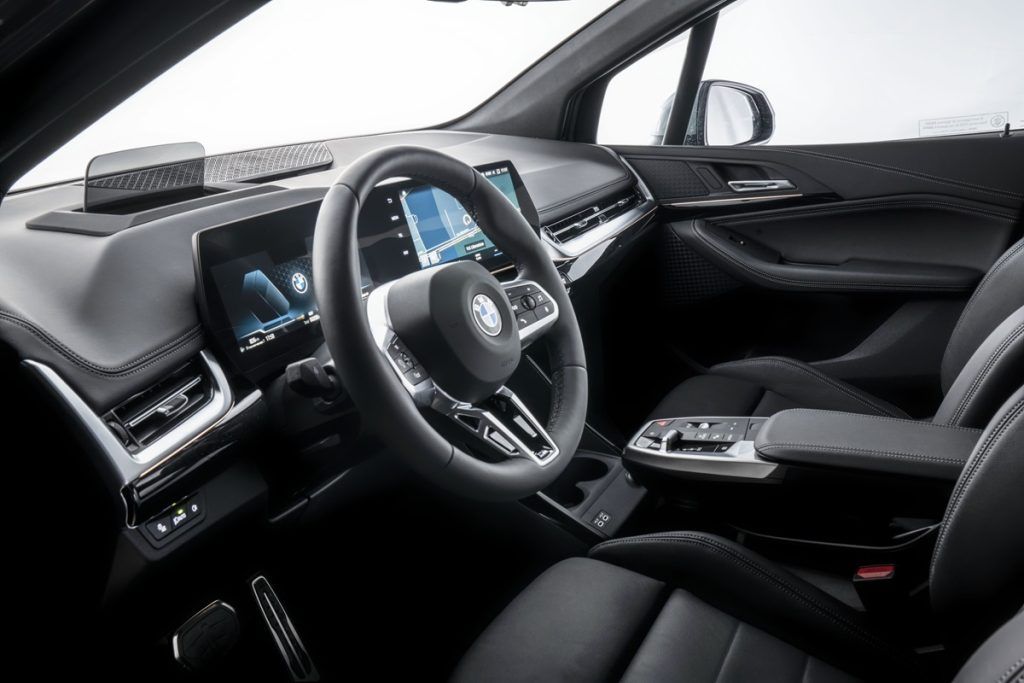 painel do novo BMW Série 2 Active