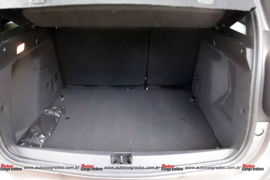 porta-malas do Novo Renault Duster Iconic 1.3 TCe CVT 2025