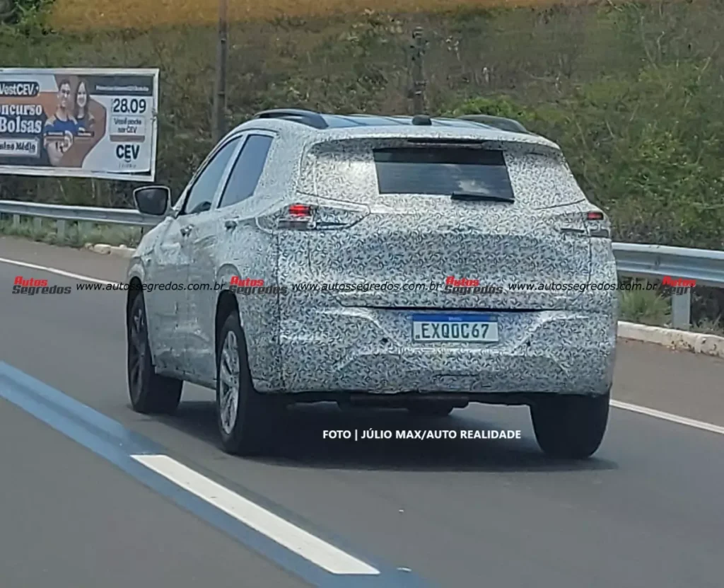Flagra Chevrolet Tracker 2026 Hibrido