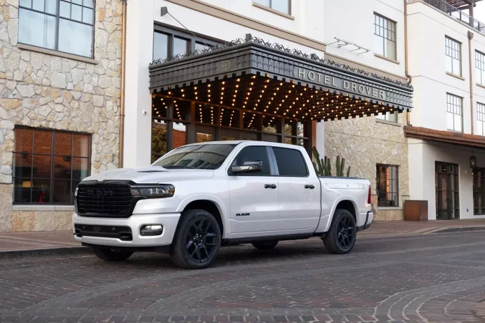 Nova Ram 1500 Laramie Night Edition 2025