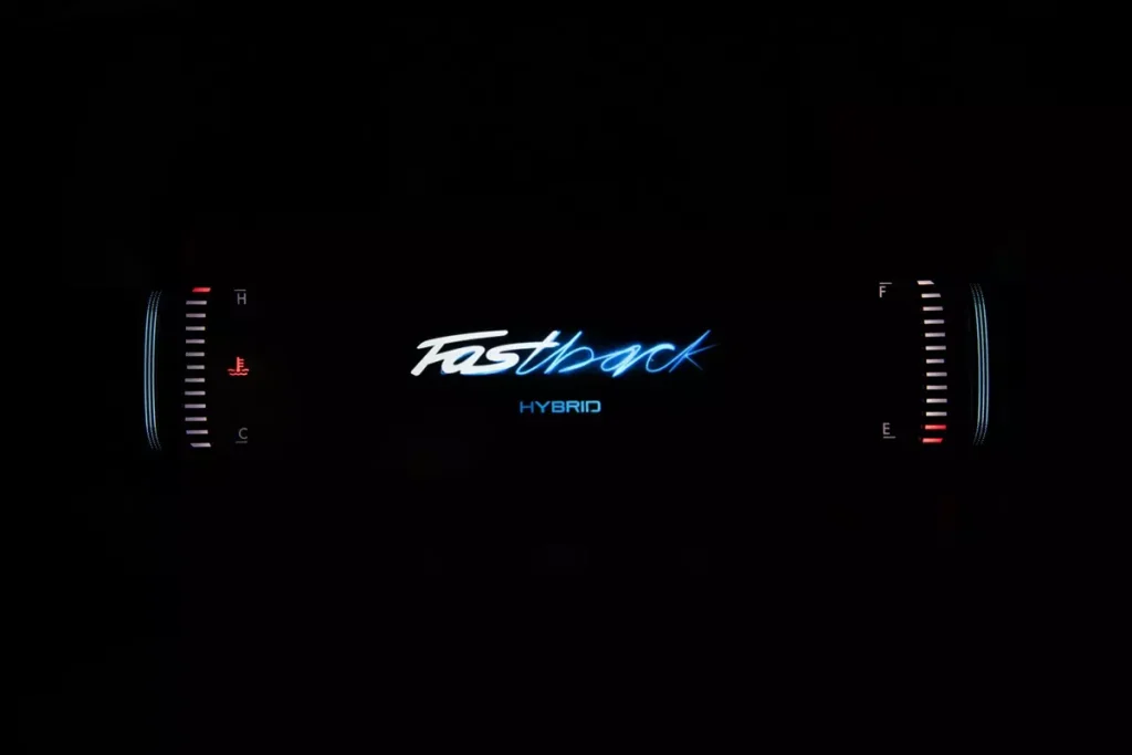 Fiat Fastback Impetus T200 Hybrid 2025 