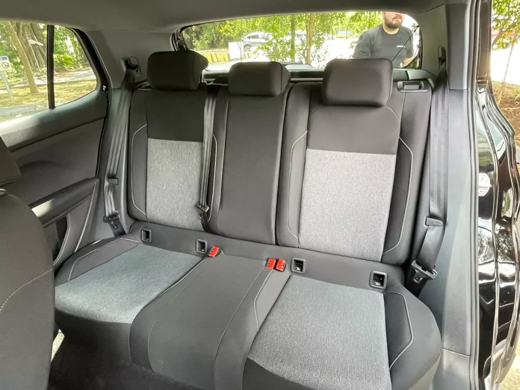 banco traseiro do VW T-Cross Sense 2025