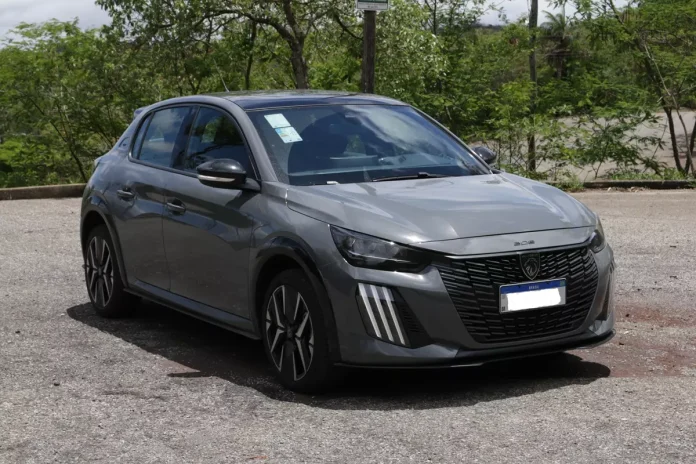 Peugeot 208 GT 2025