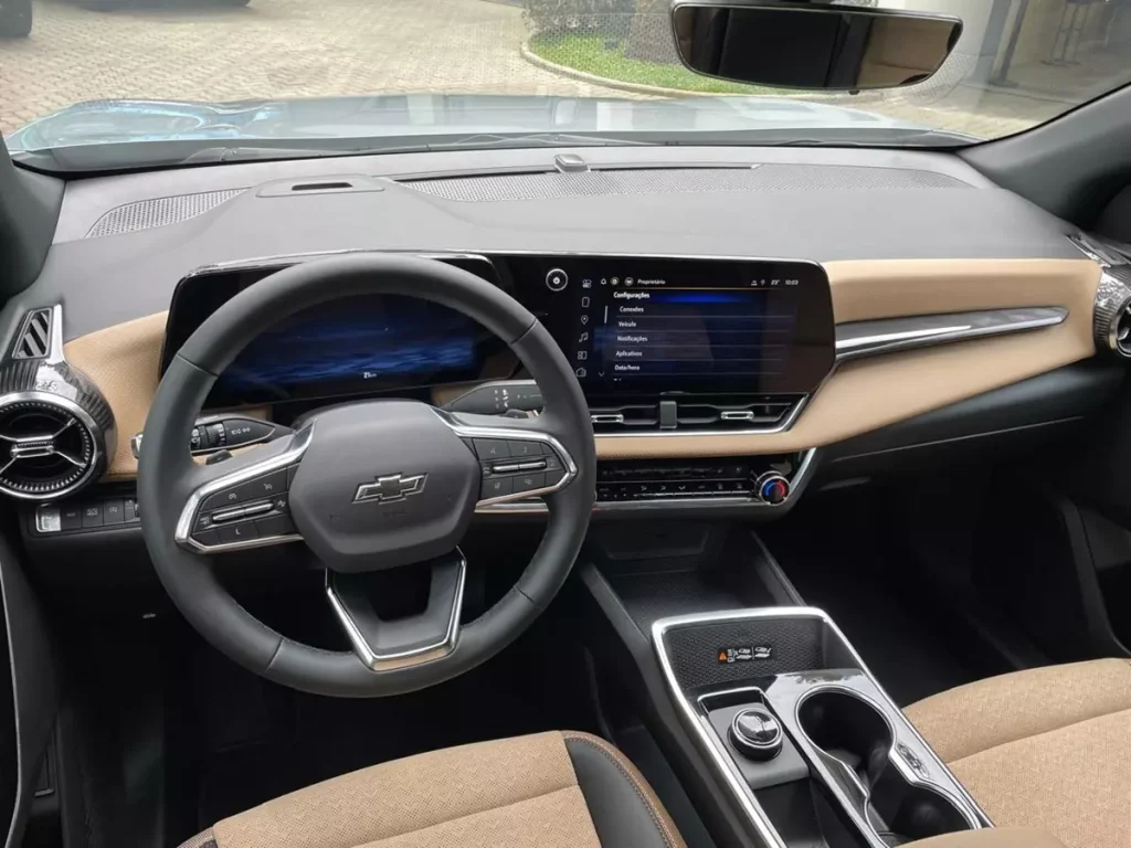 painel do Chevrolet Equinox Activ 2025