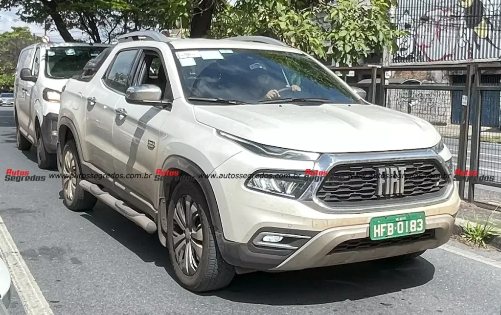 Flagra Fiat Toro Ranch 2025 motor 2.2 turbodiesel
