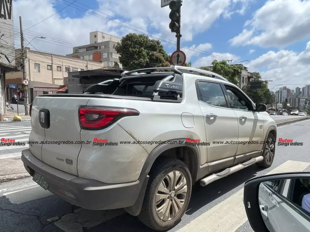 Flagra Fiat Toro Ranch 2025 motor 2.2 turbodiesel